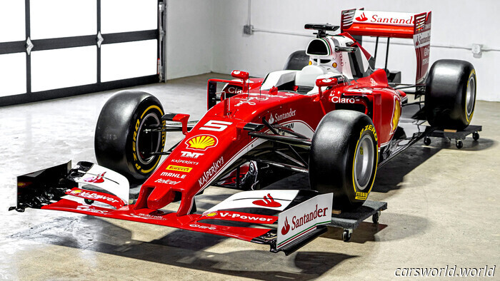 Este Falso Auto De F1 Probablemente Cueste Más Que Lo Que Sea Que Estés Conduciendo | Carscoops